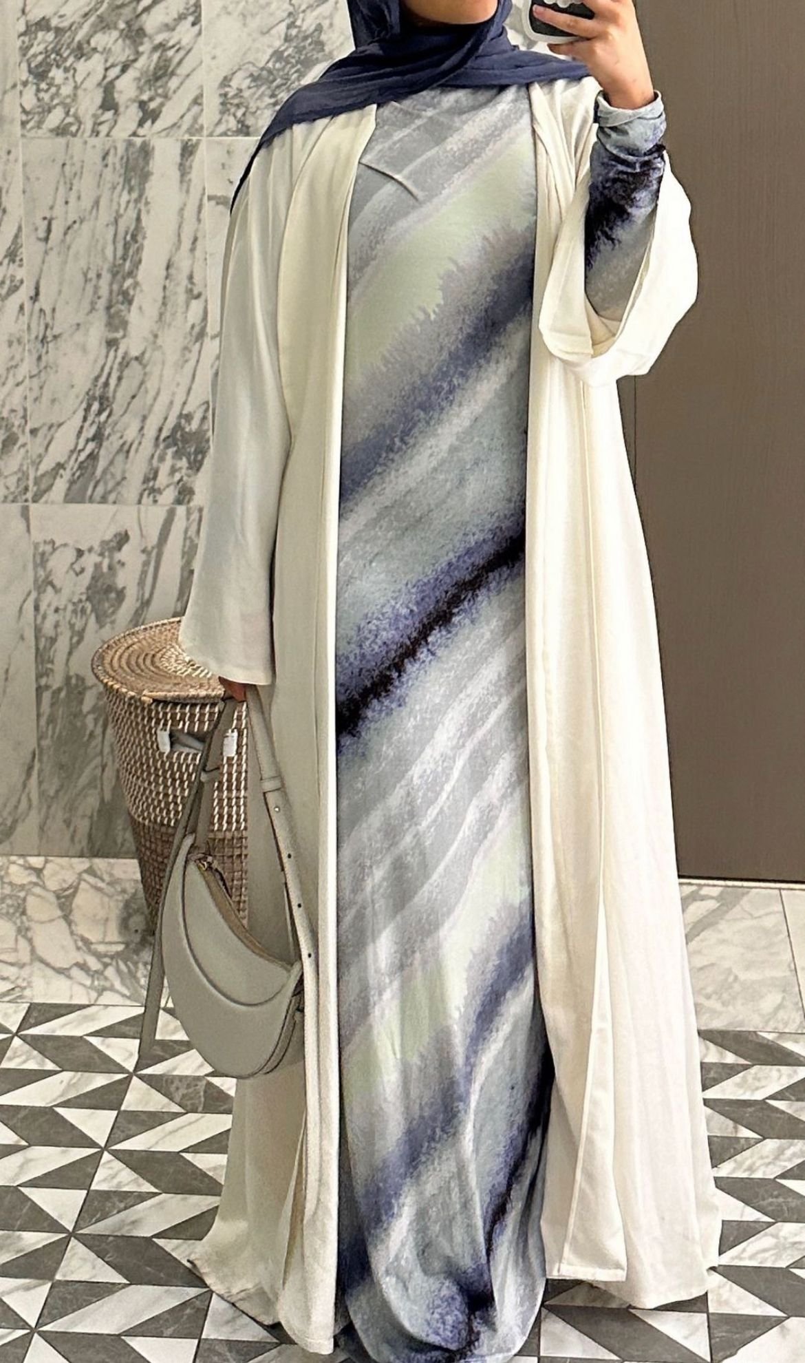 Beautiful Embroidered Abaya Outfit