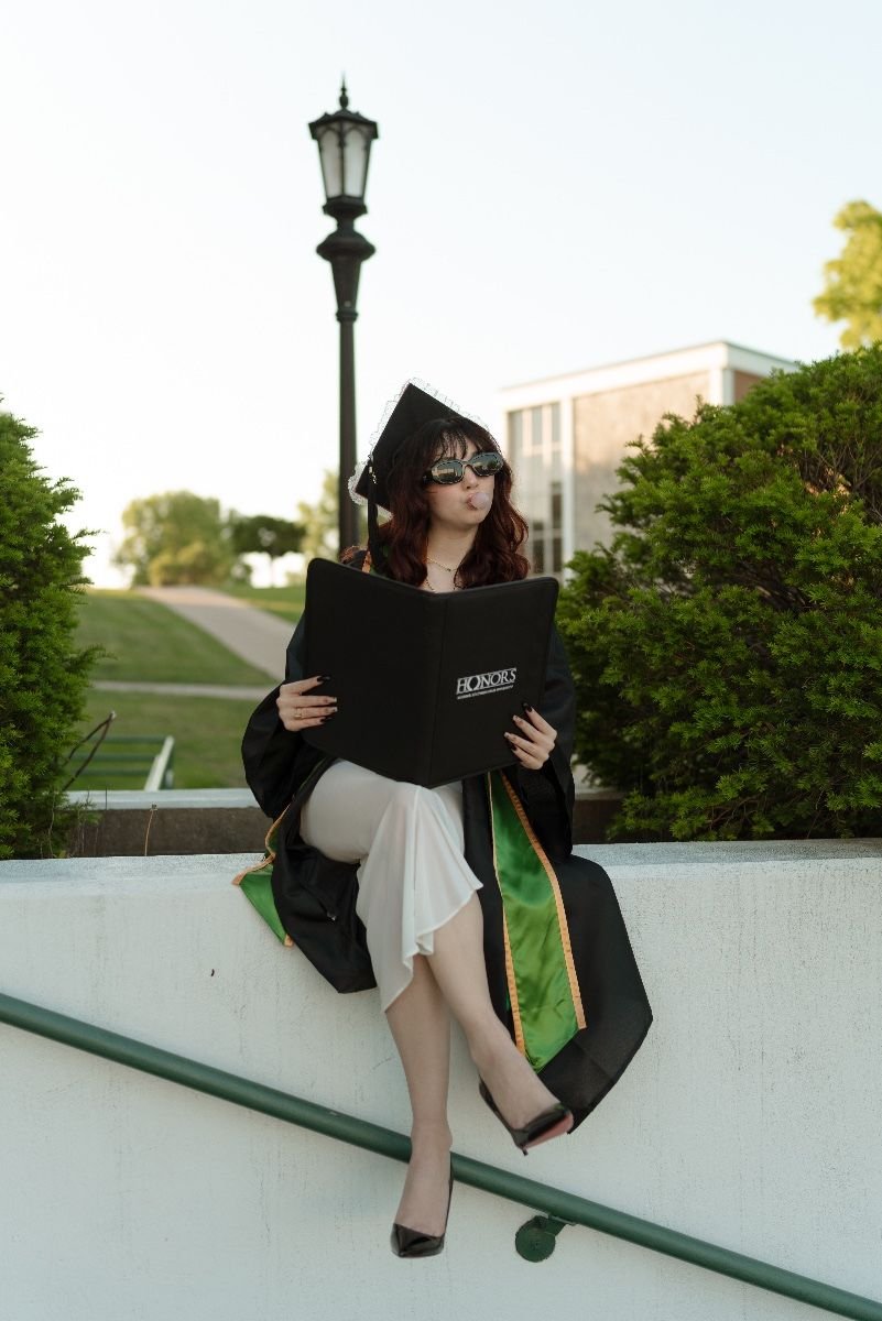Sophisticated Graduation Fashion Look 6