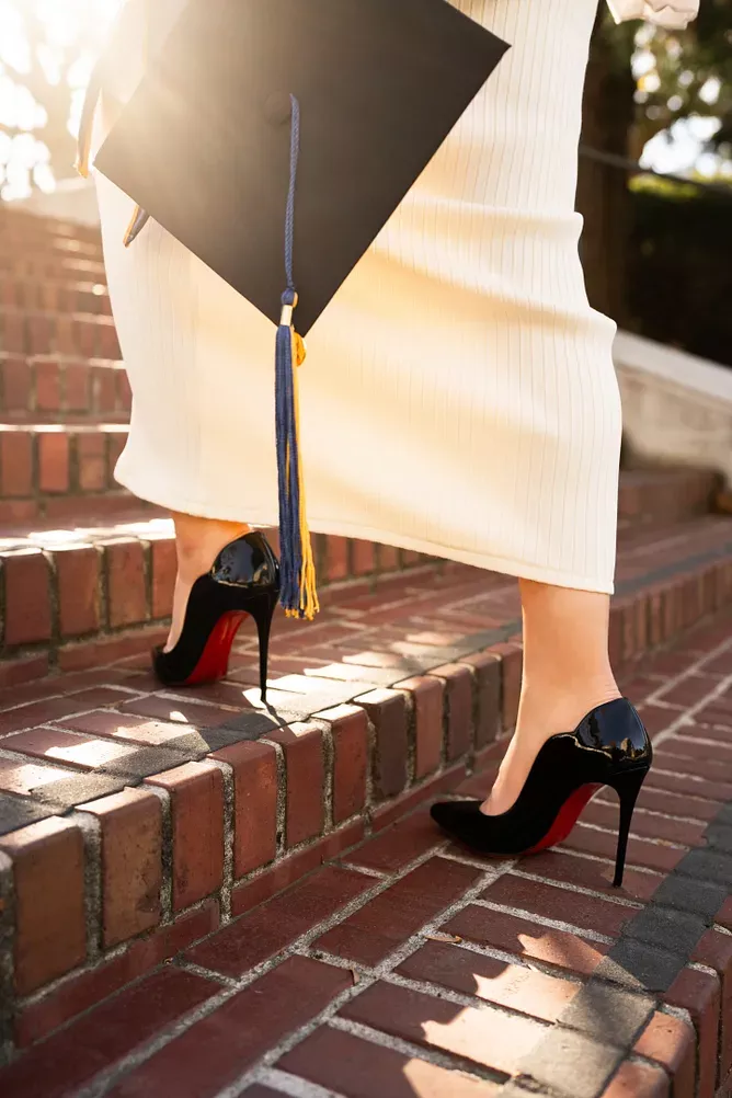 Graduate Portrait | Arab Girl