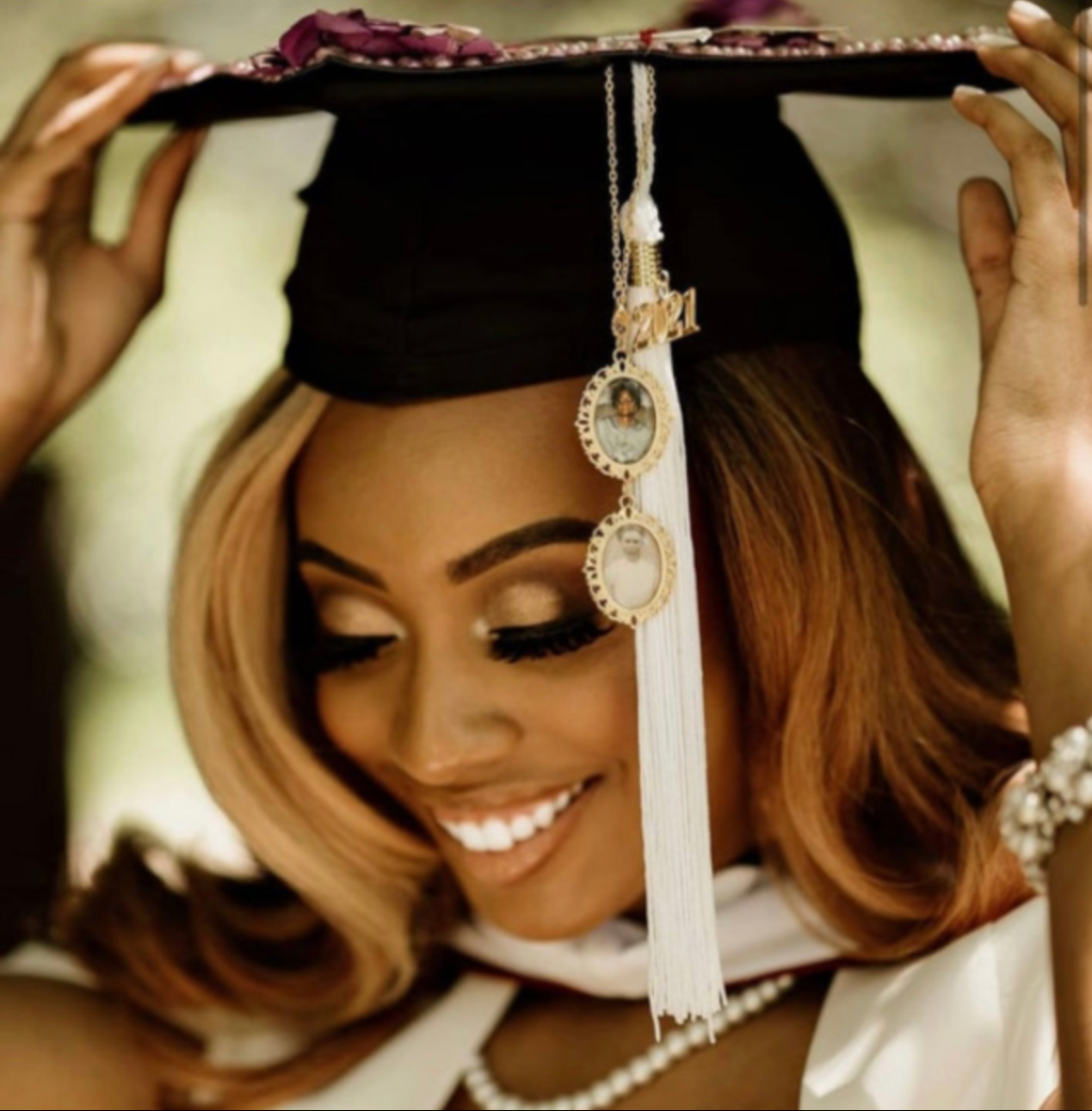 This Graduation Style Is Going Viral