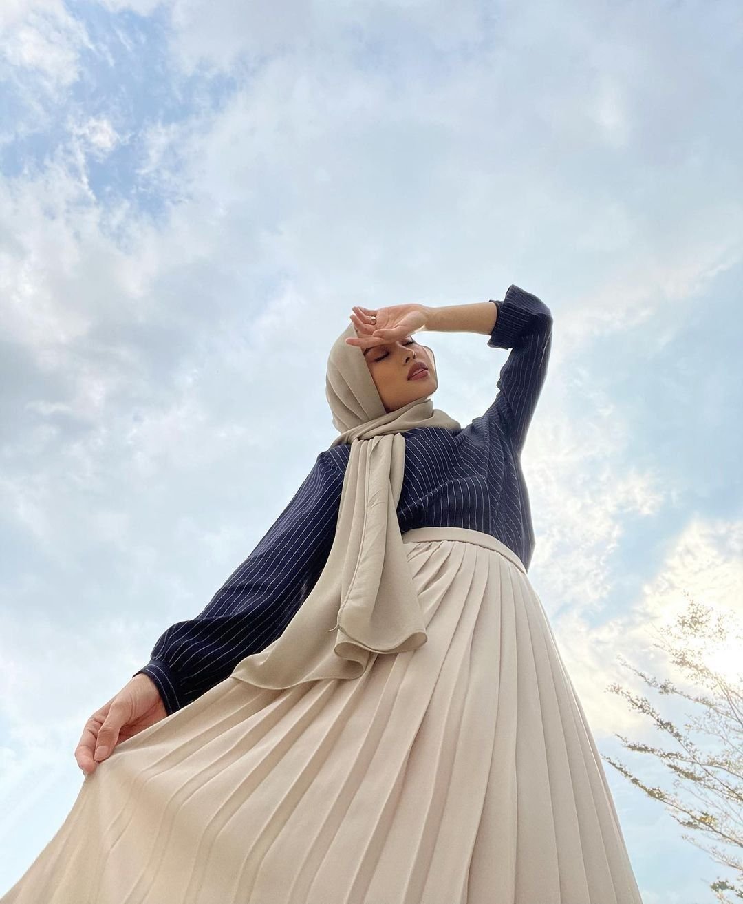Modern Hijabi Fashion Outfit Ideas 2