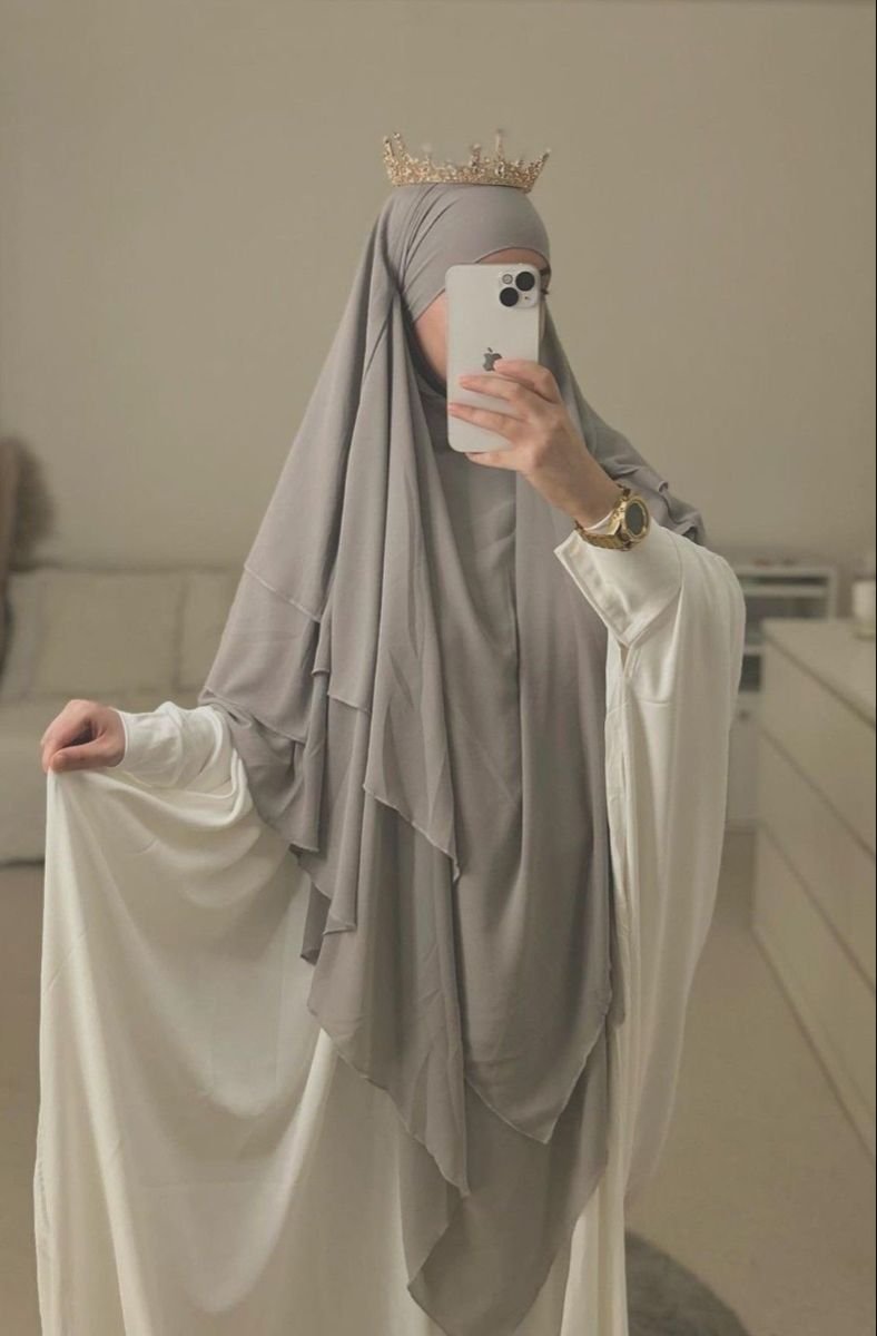 Beautiful Islamic Fashion Hijabi Style 2
