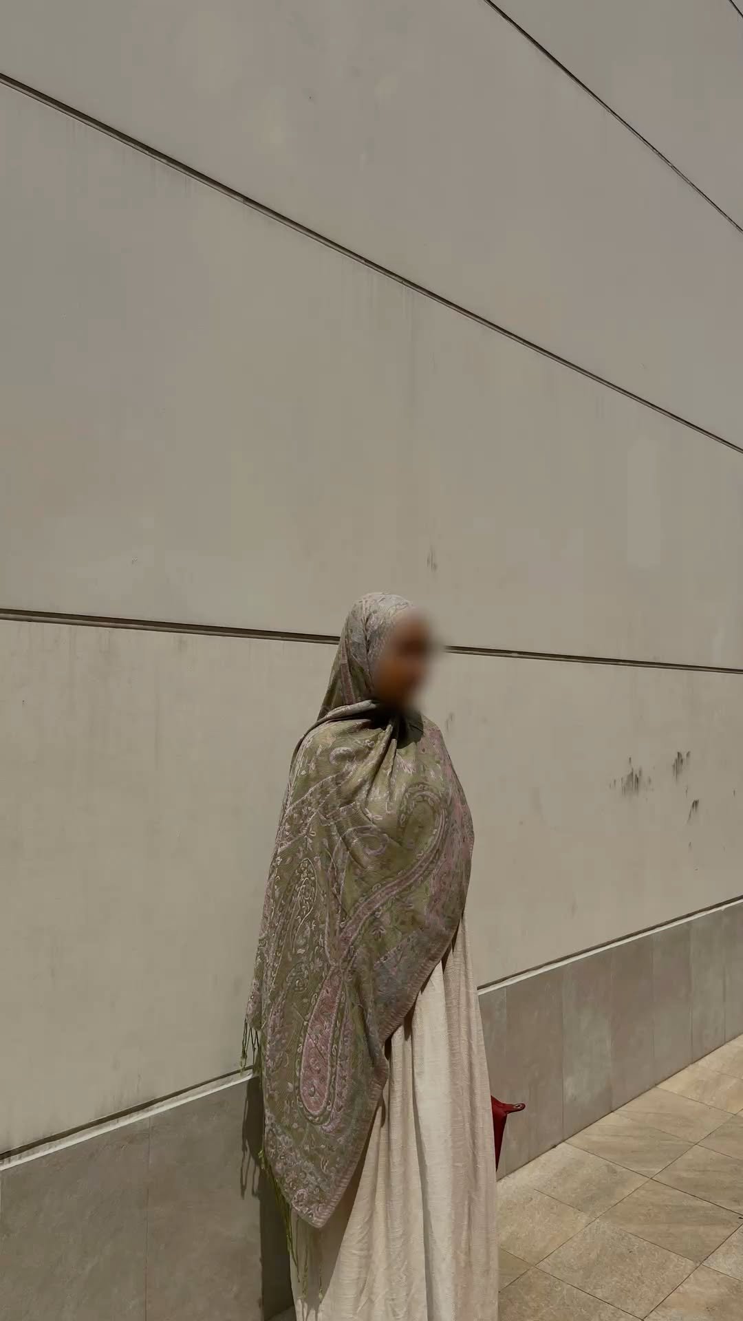 Stylish Modest Hijabi Outfit Design 2