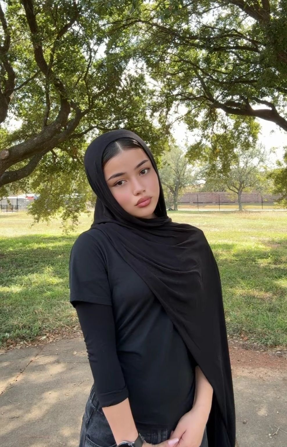 Sophisticated Hijabi Outfit Inspiration 2