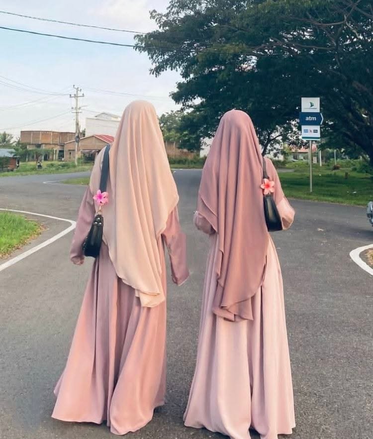 Modest Hijabi Fashion Inspiration Look 2