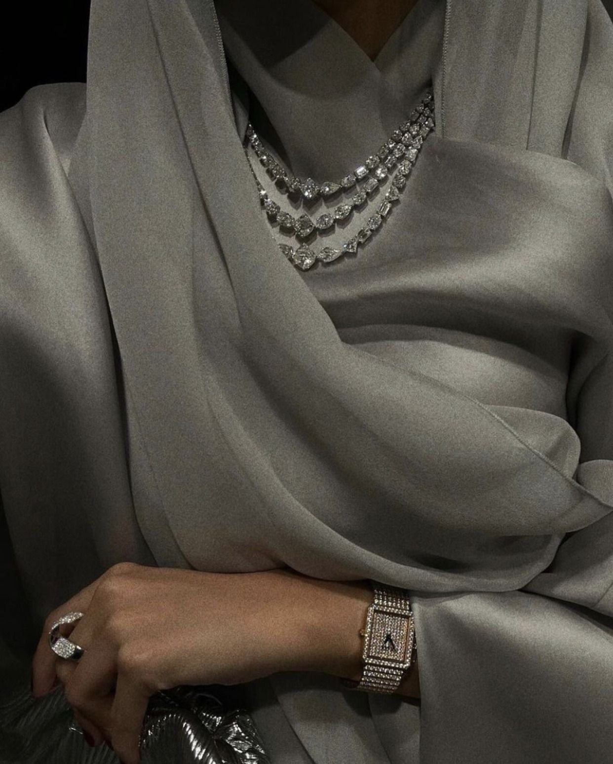 Elegant Hijabi Casual Style Ideas 2