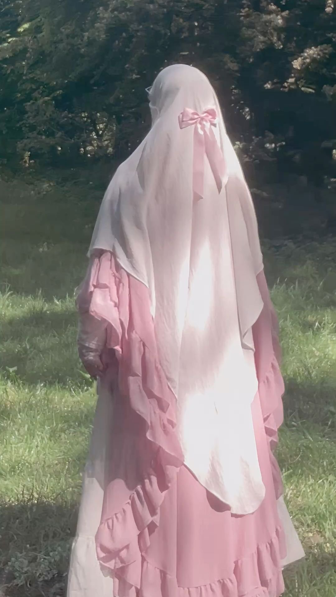 Sophisticated Hijabi Outfit Inspiration 2