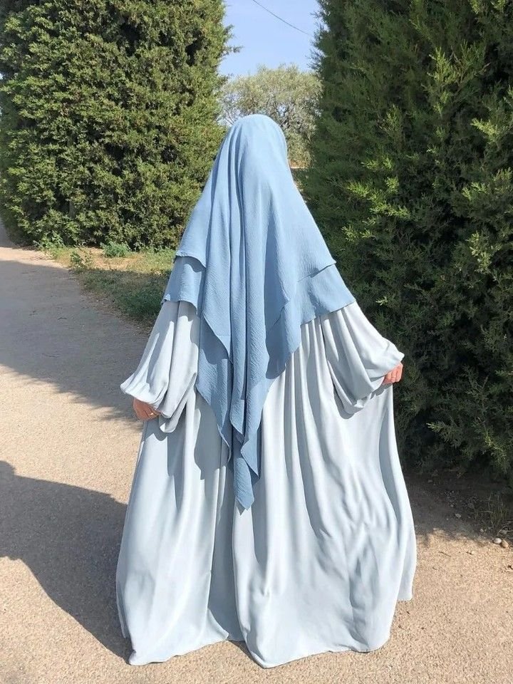 Beautiful Islamic Fashion Hijabi Style 3