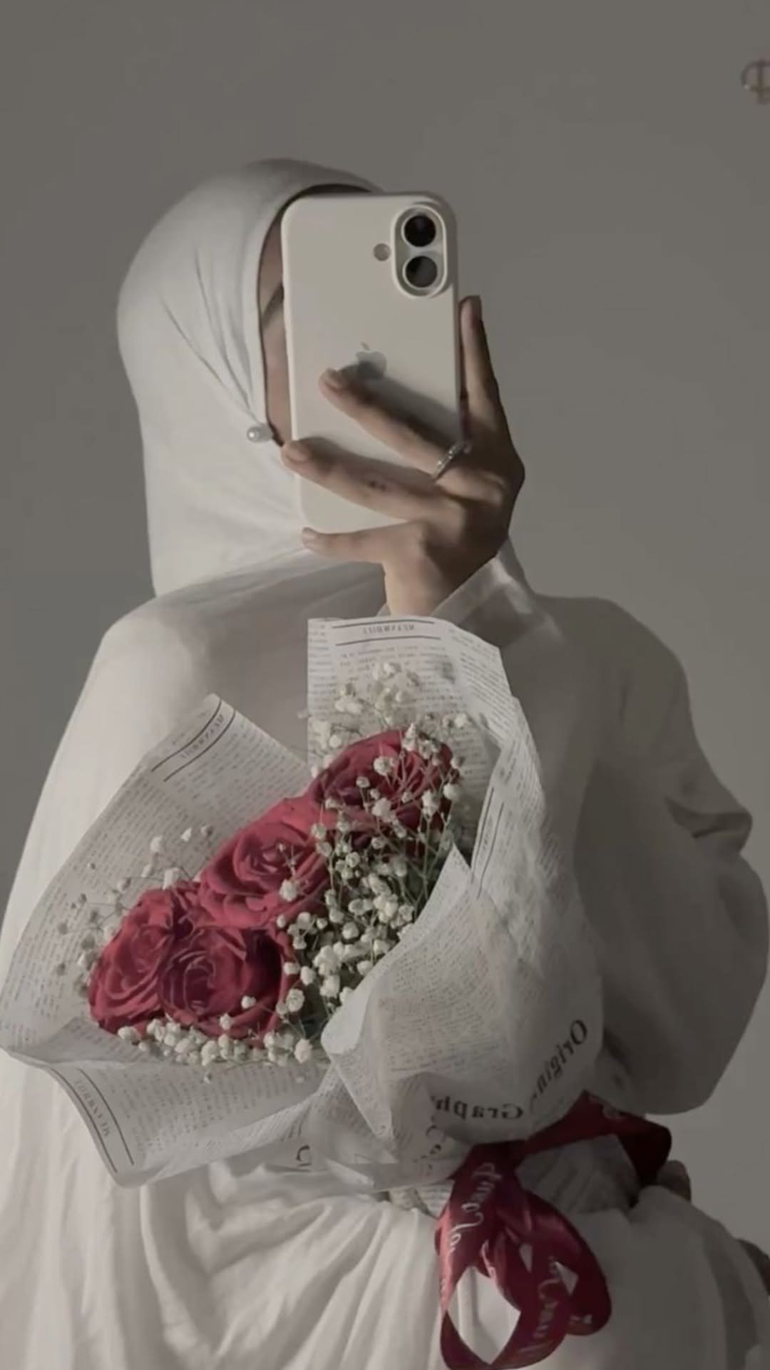 Stylish Modest Hijabi Outfit Design 3