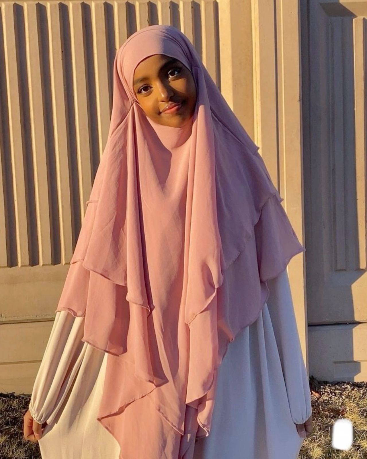 Beautiful Islamic Fashion Hijabi Style 3