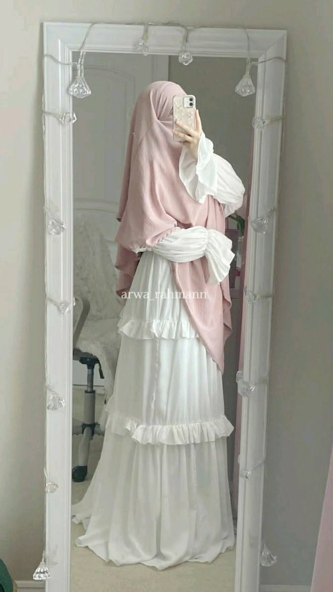 Modest Hijabi Fashion Inspiration Look 3
