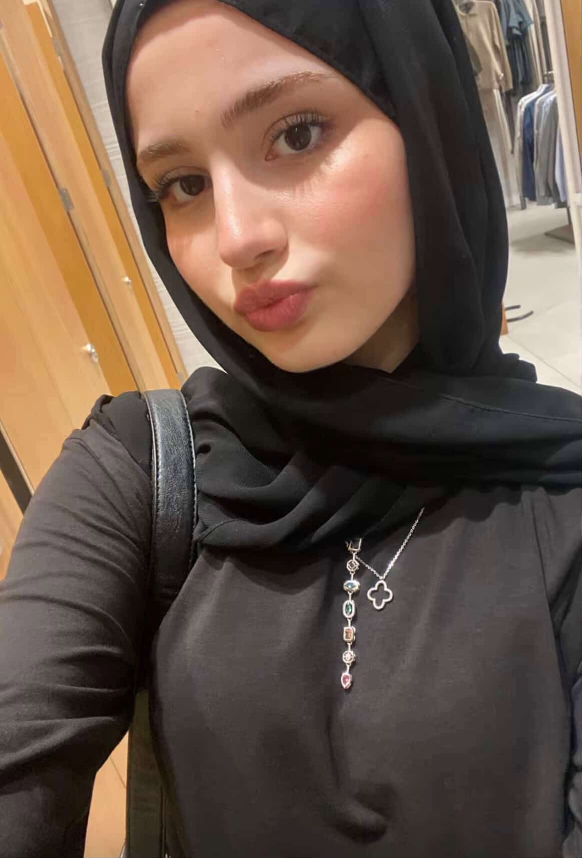 Beautiful Arabian Hijabi Fashion Look 3