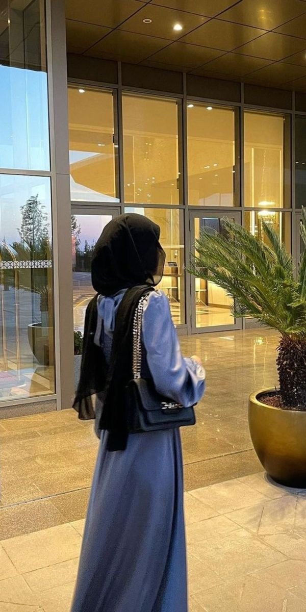 Modern Hijabi Fashion Outfit Ideas 3
