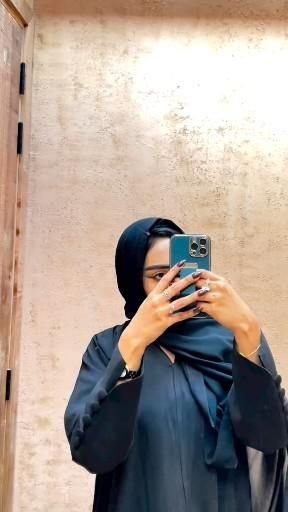 Stylish Modest Hijabi Outfit Design 3