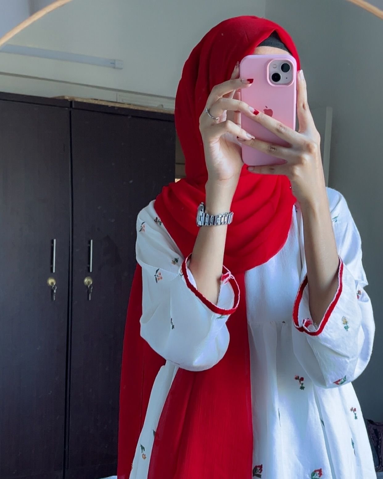 Modern Hijabi Fashion Outfit Ideas 3