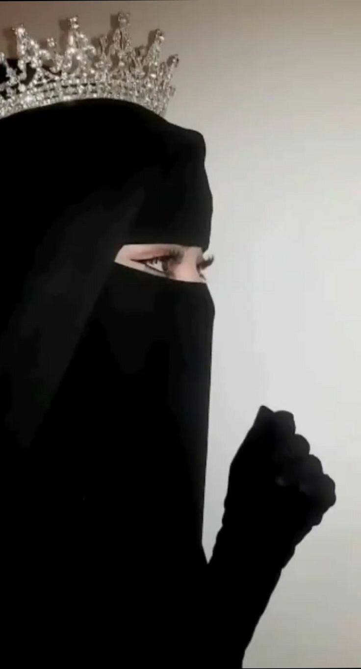 Trendy Modest Hijabi Fashion Design 4