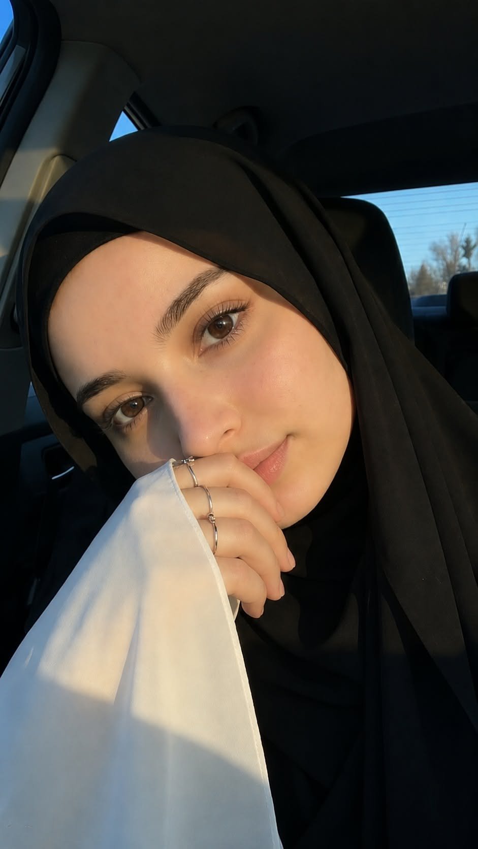 Elegant Hijabi Casual Style Ideas 4