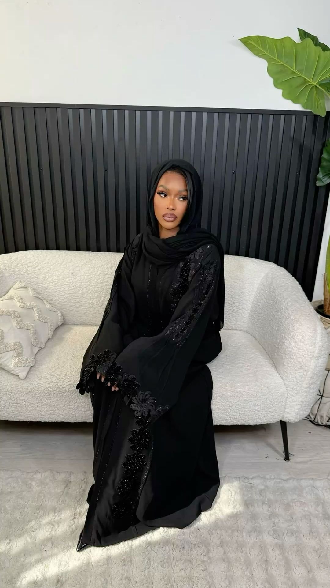 You Need to See This Hijabi Look