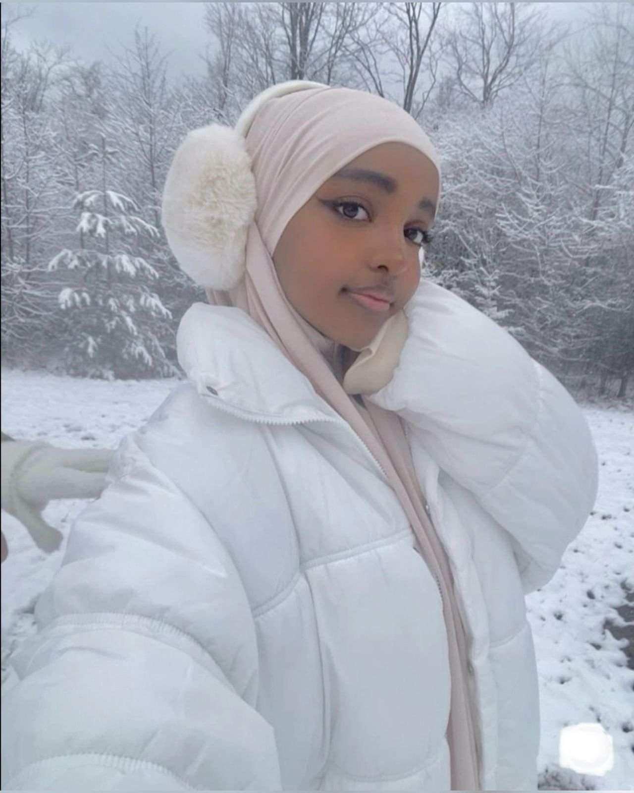 Hijabi Portrait Perfect for Your Feed