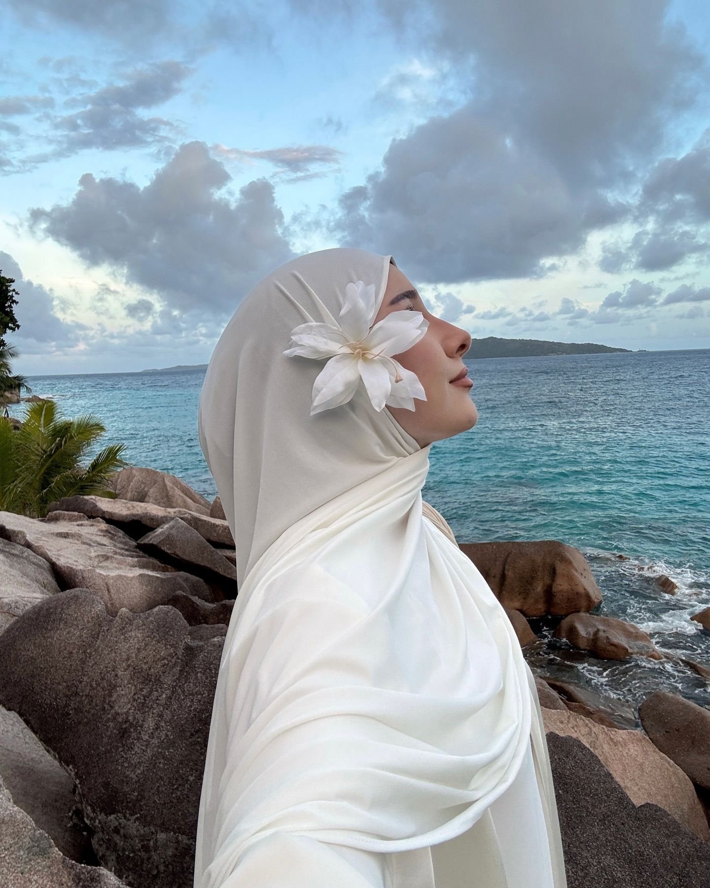 This Hijabi Beauty Is Everything