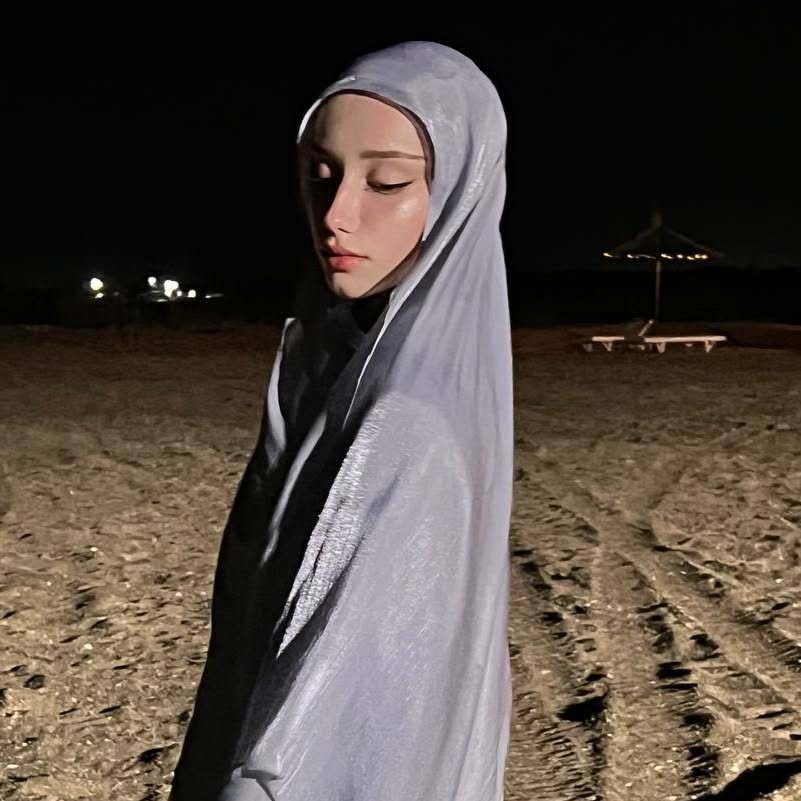 Russian Hijabi Photo 113