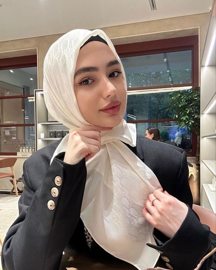 Russian Hijabi Photo 149