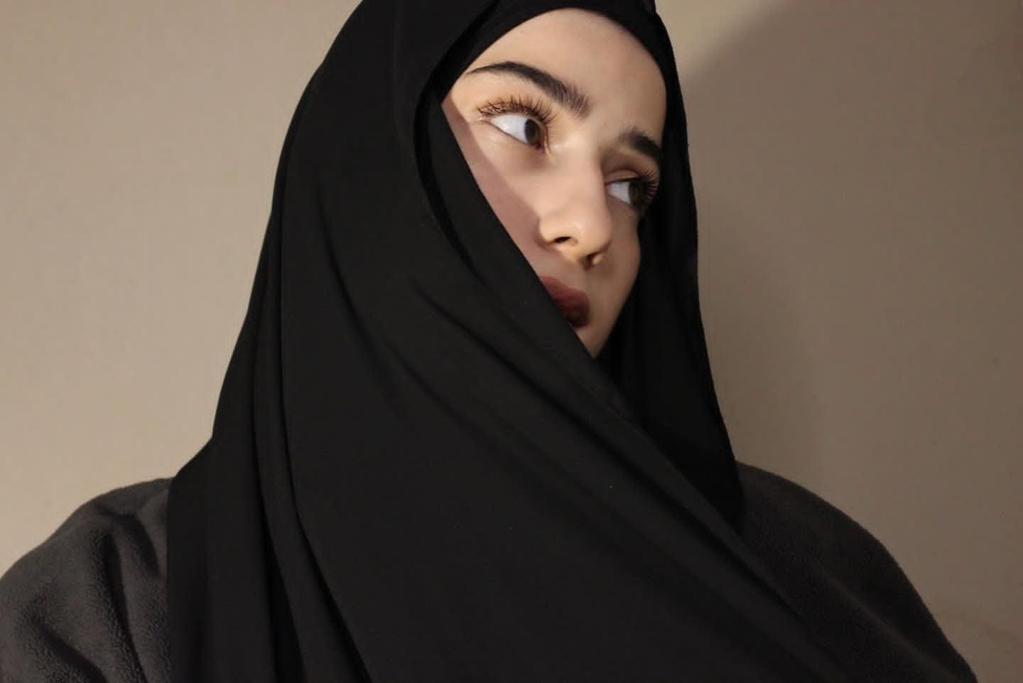 Russian Hijabi Photo 183