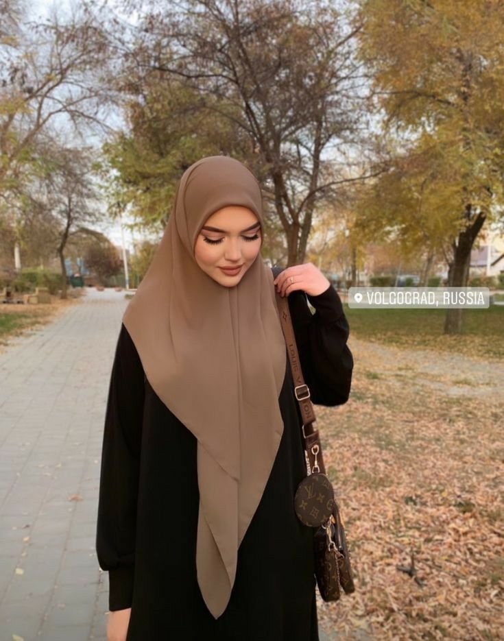 Russian Hijabi Photo 185