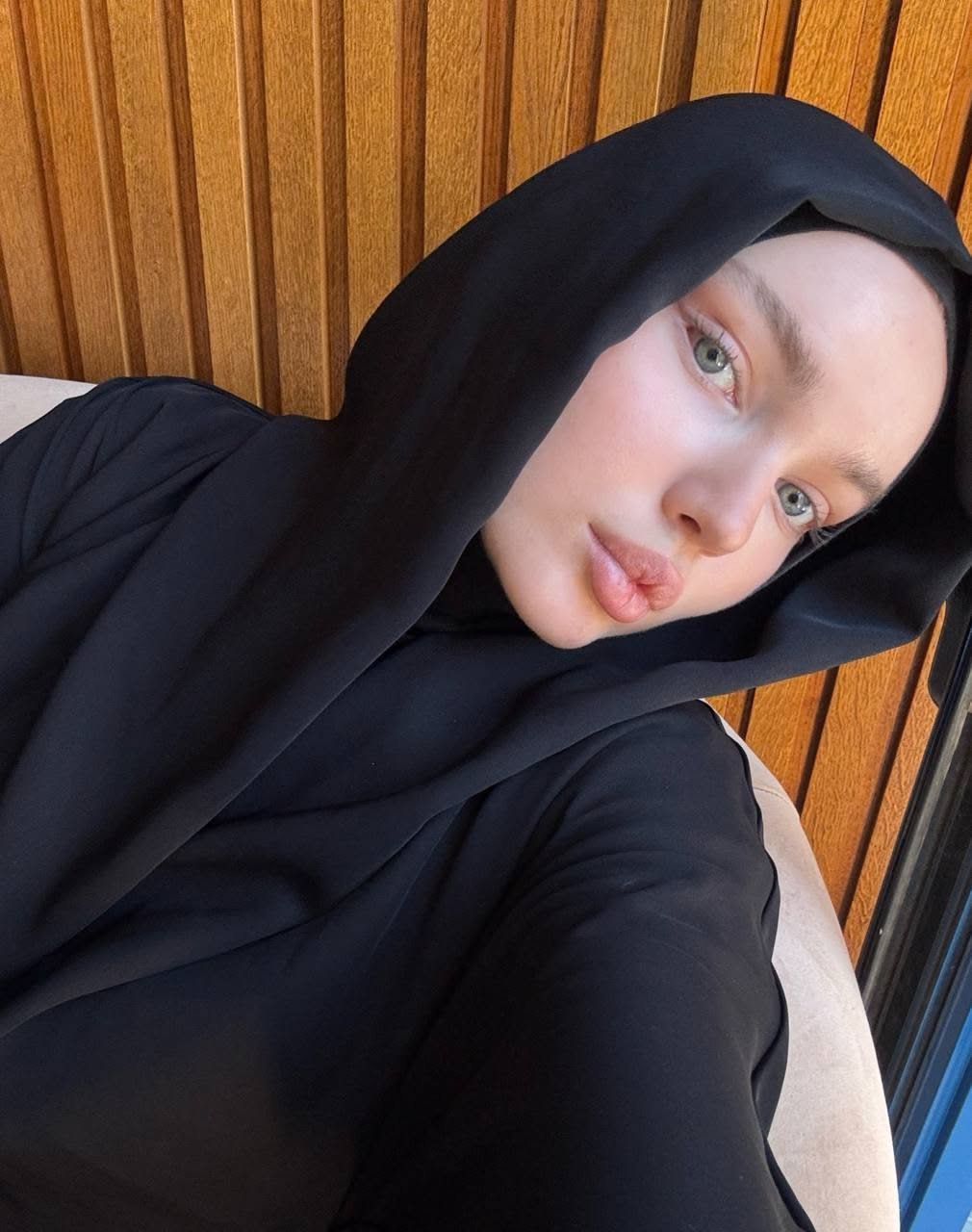 Russian Hijabi Photo 195