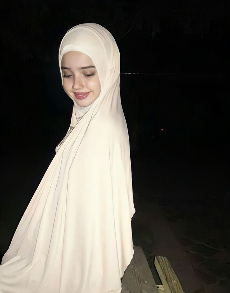 Russian Hijabi Photo 93