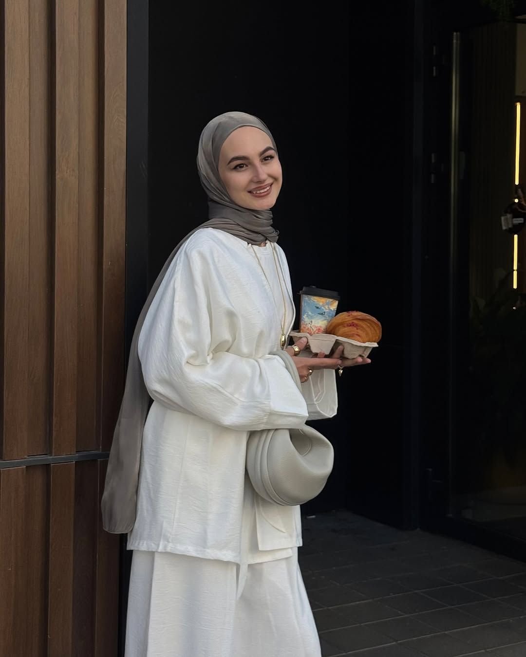 Russian Hijabi Photo 98