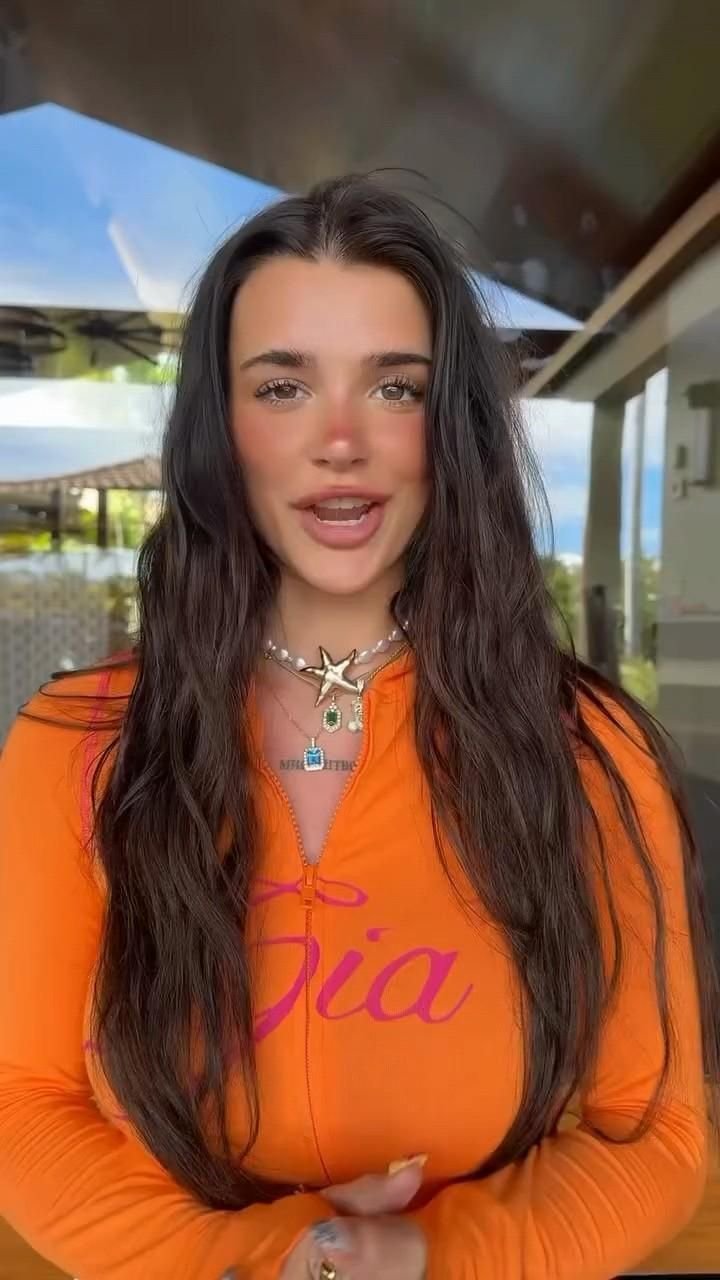 Flawless Glam Makeup for Daily Inspiration