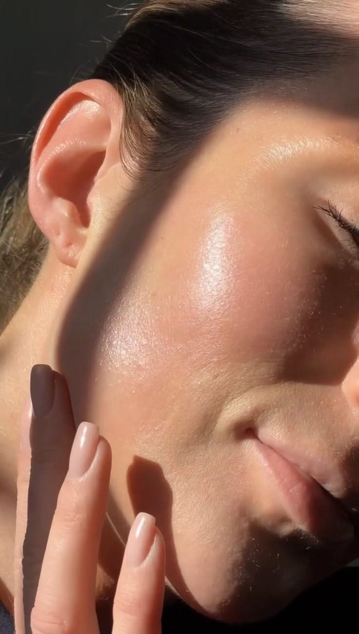 Hydrated Glow Style