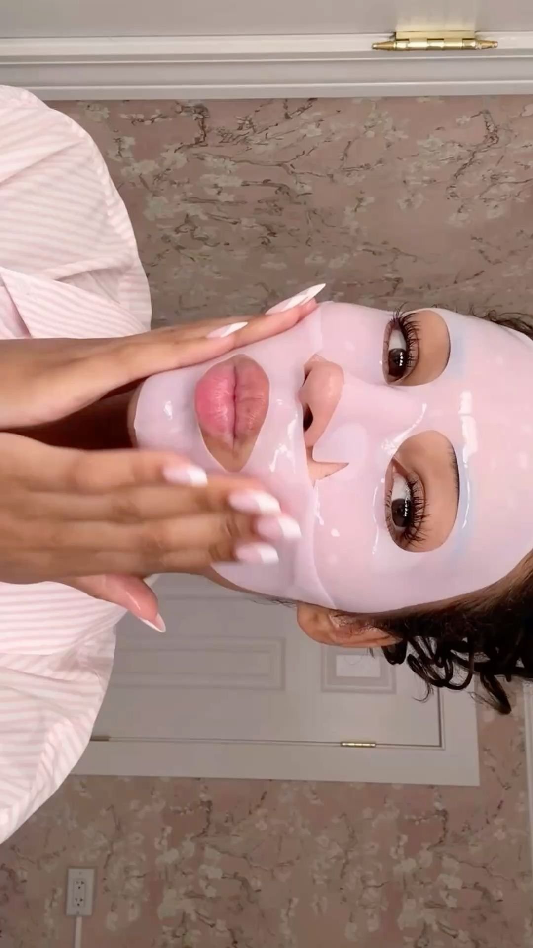 Nourished Glow Moment