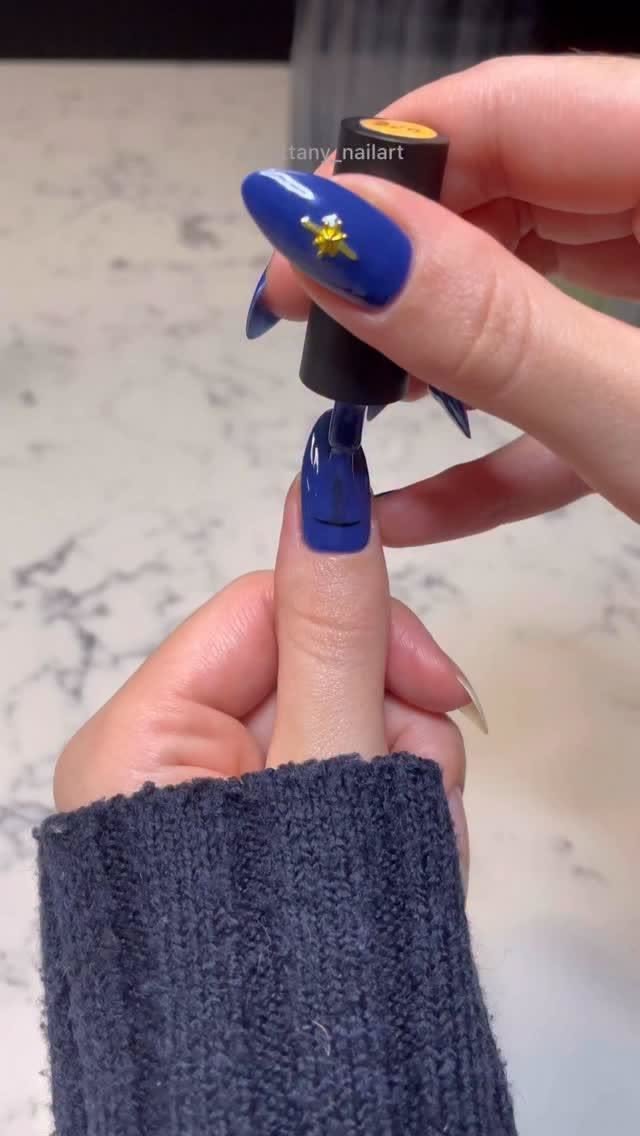 Colorful Nail Goal