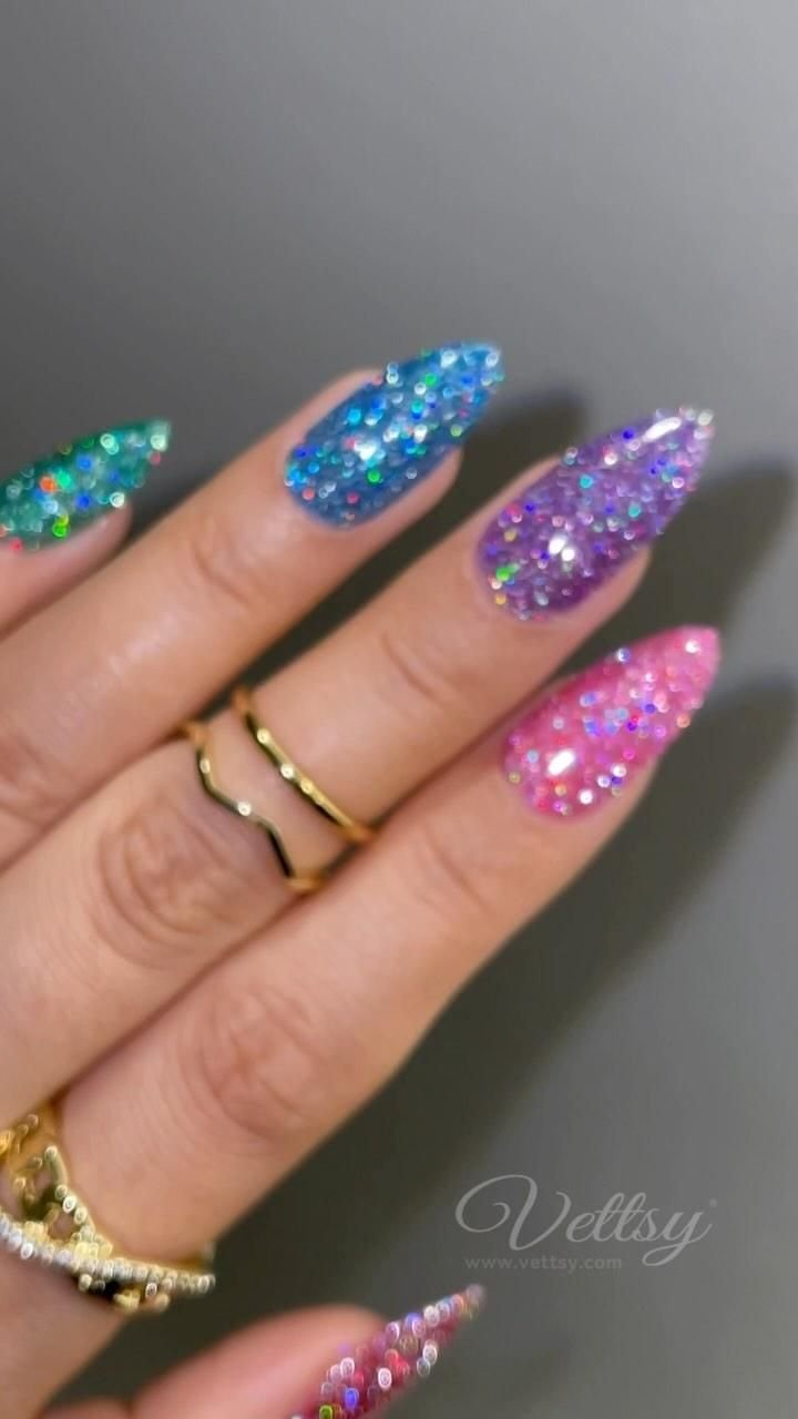 Glamorous Nail Style