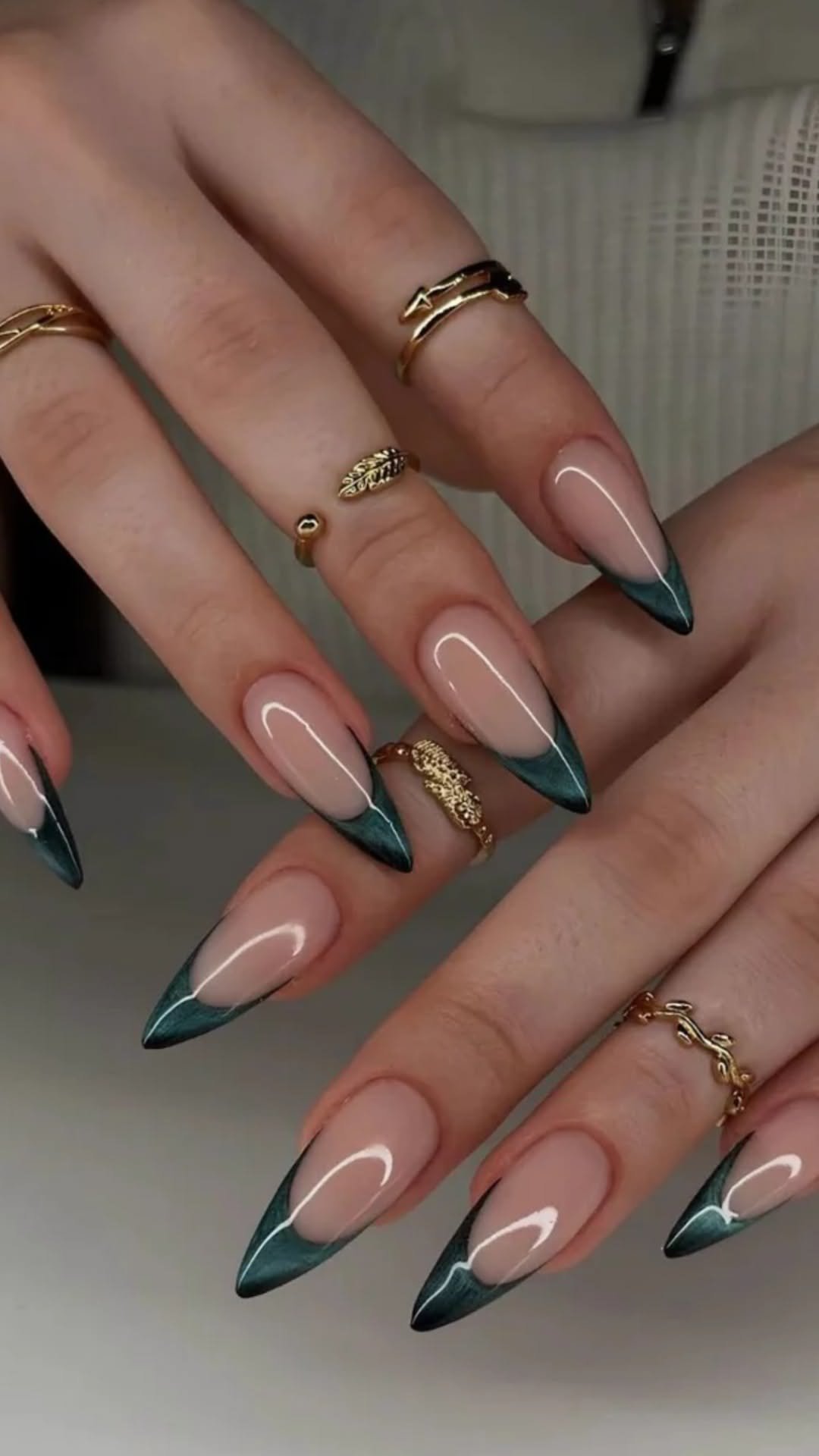 Glamorous Nail Art Vibe