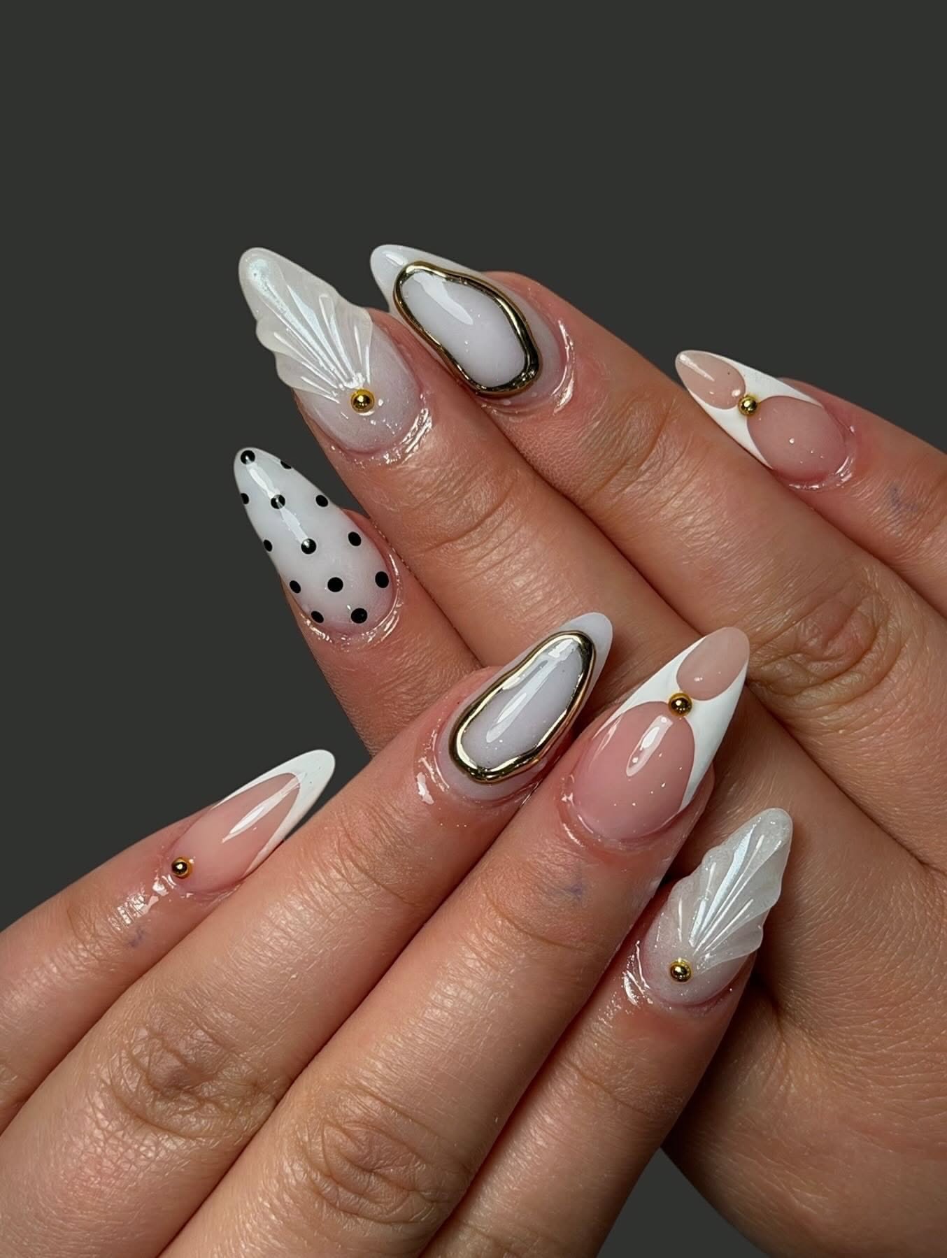 Modern Nail Moment