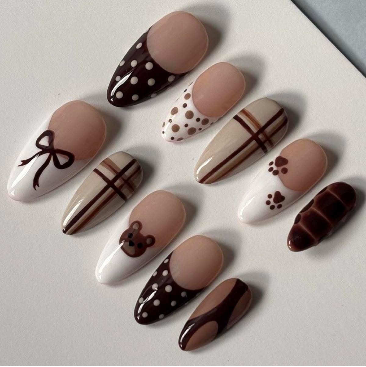 Minimalist Manicure Aesthetic
