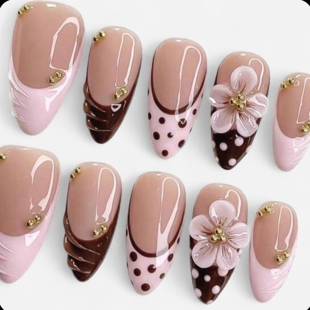 Minimalist Nail Aesthetic