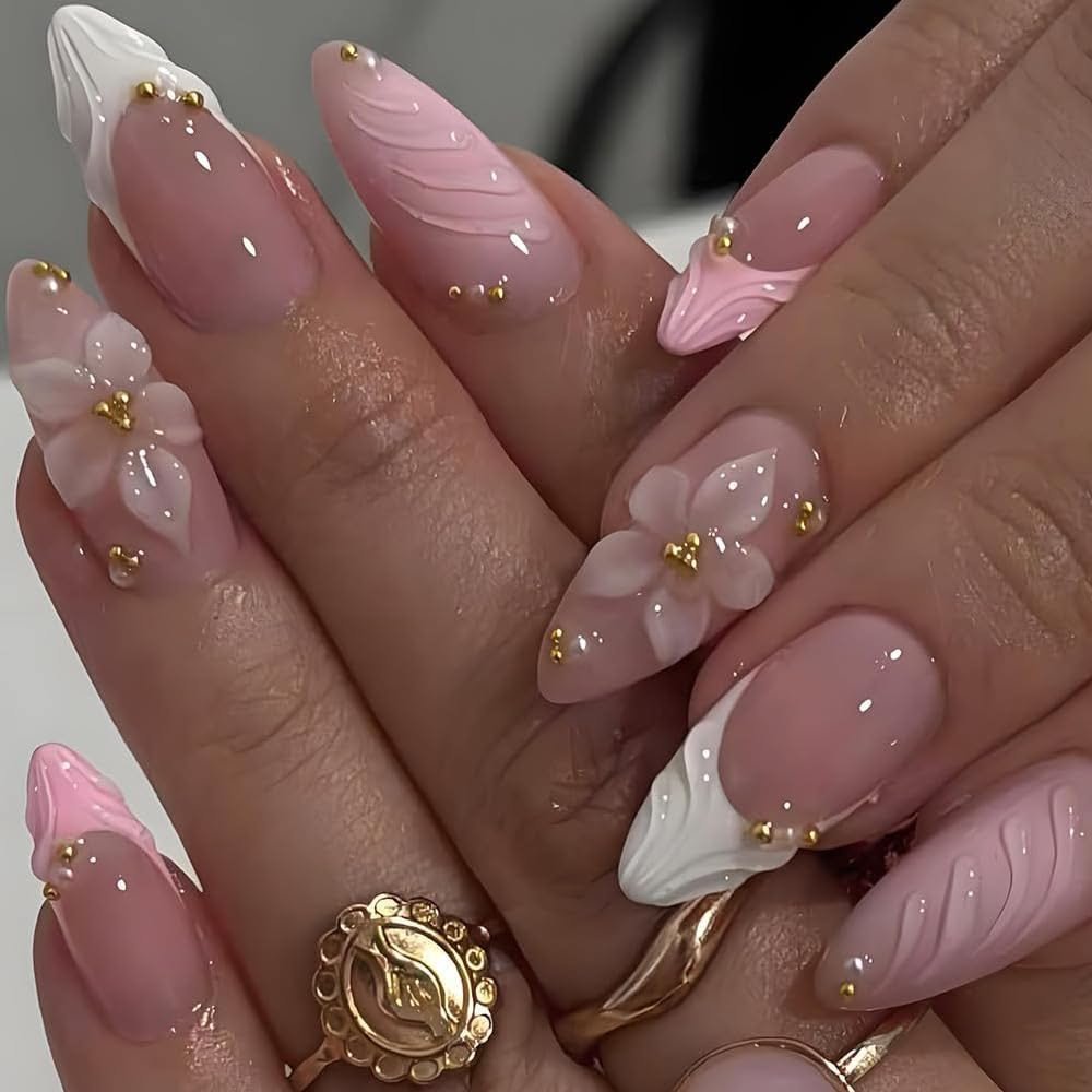 Bold Nail Look