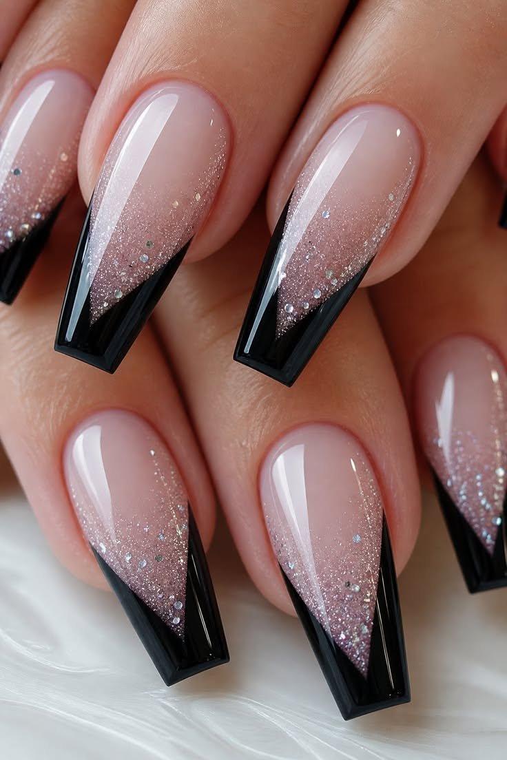 Chic Nail Art Vibe