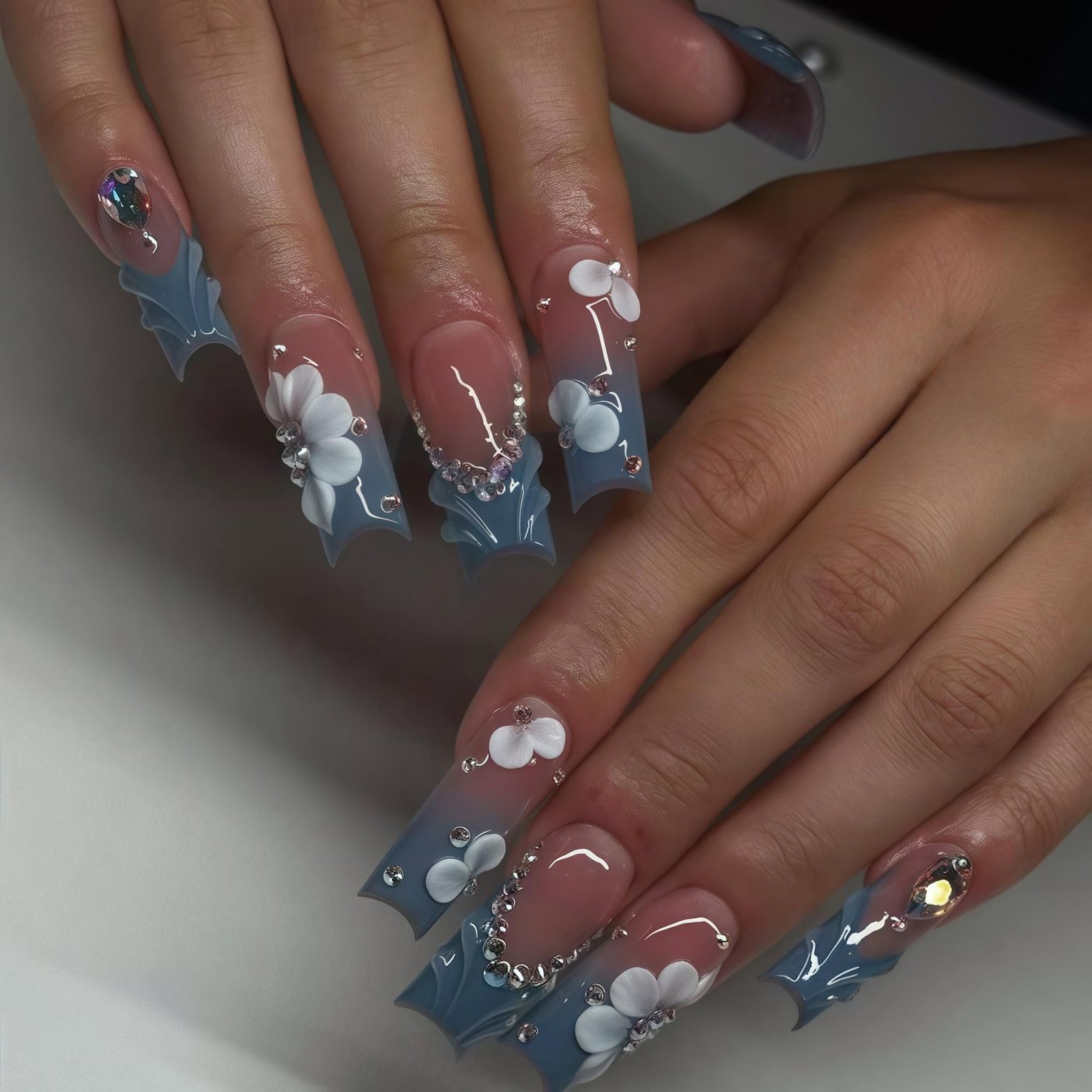 Hot Nail Style
