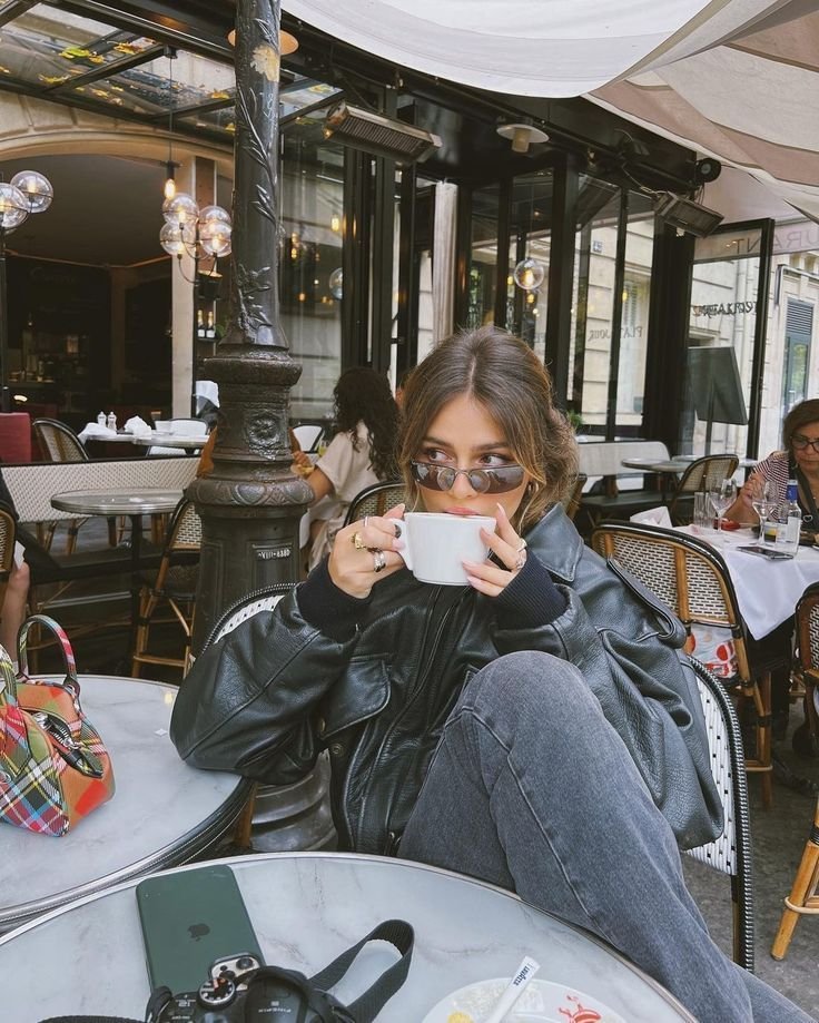 Cozy Coffee Shop Style Inspiration 6