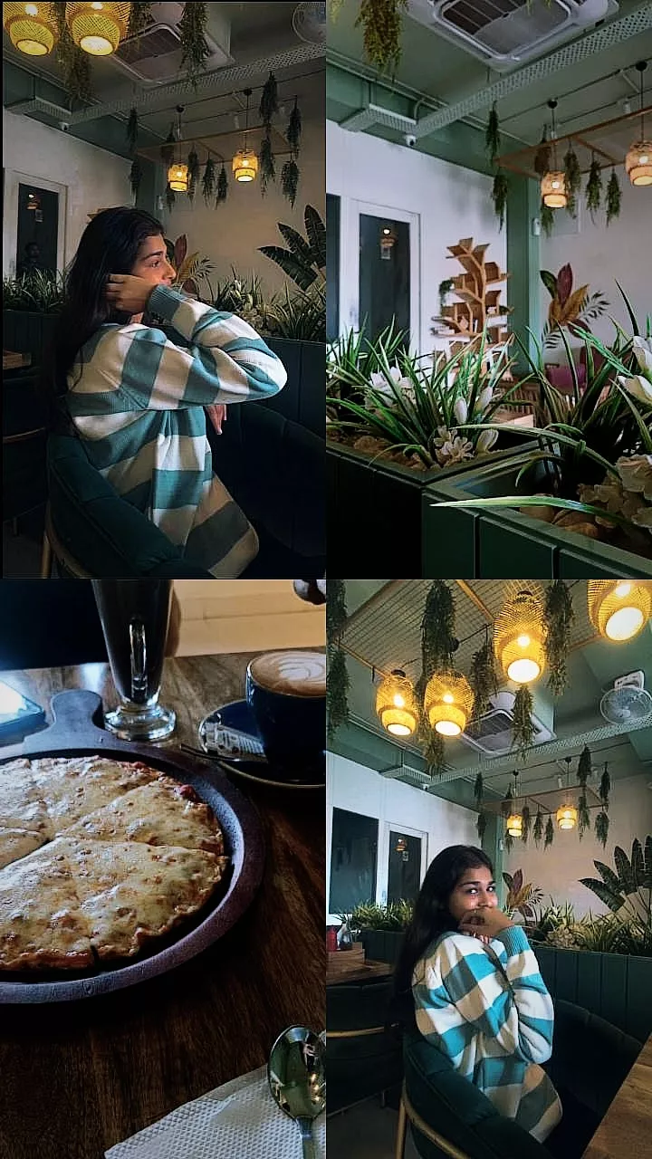 Warm Coffee Shop Interior Inspiration 4