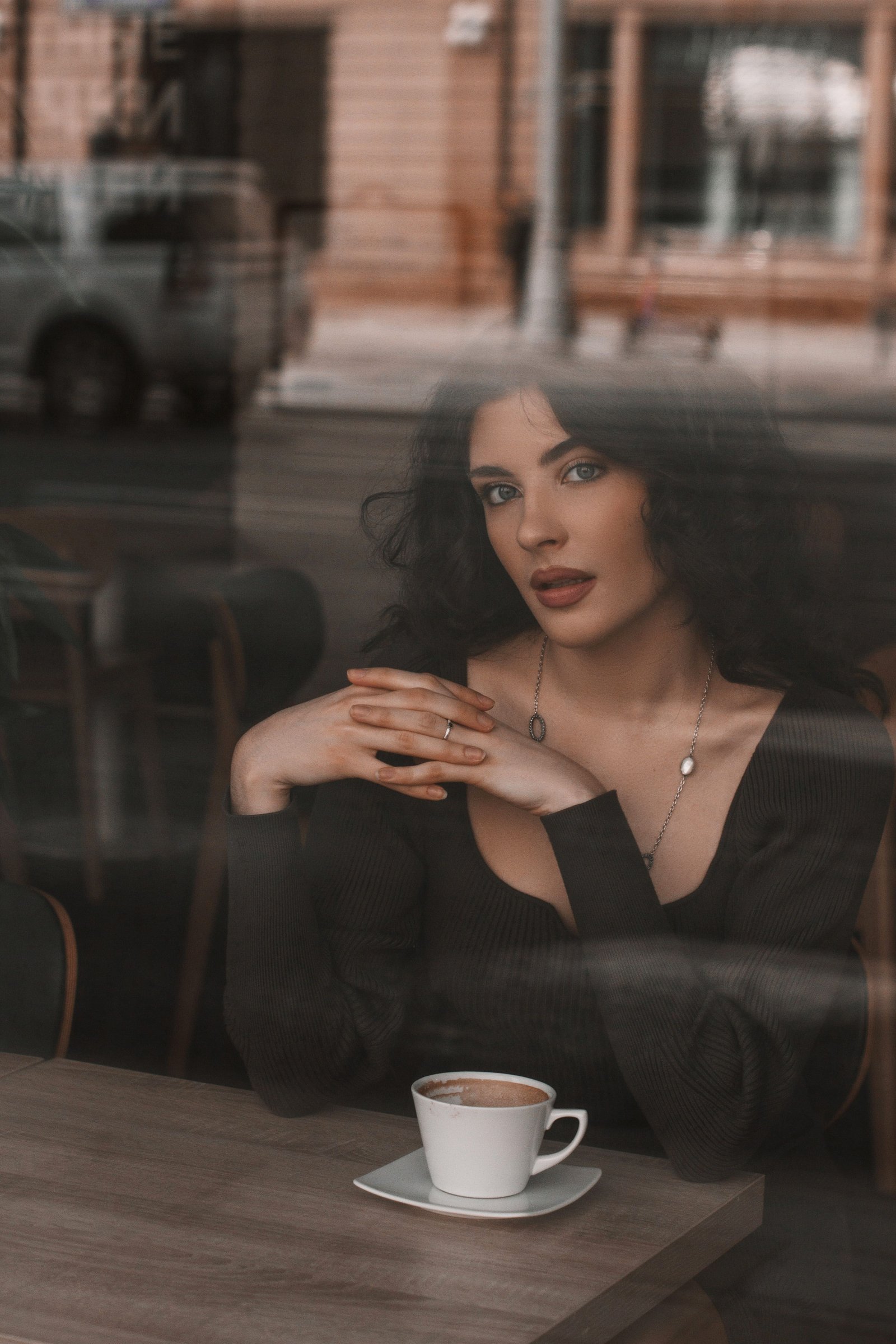 Cozy Coffee Shop Style Inspiration 4