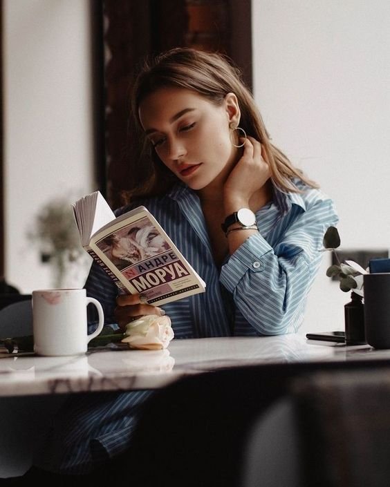 Aesthetic Coffee Shop Decor Inspiration 5