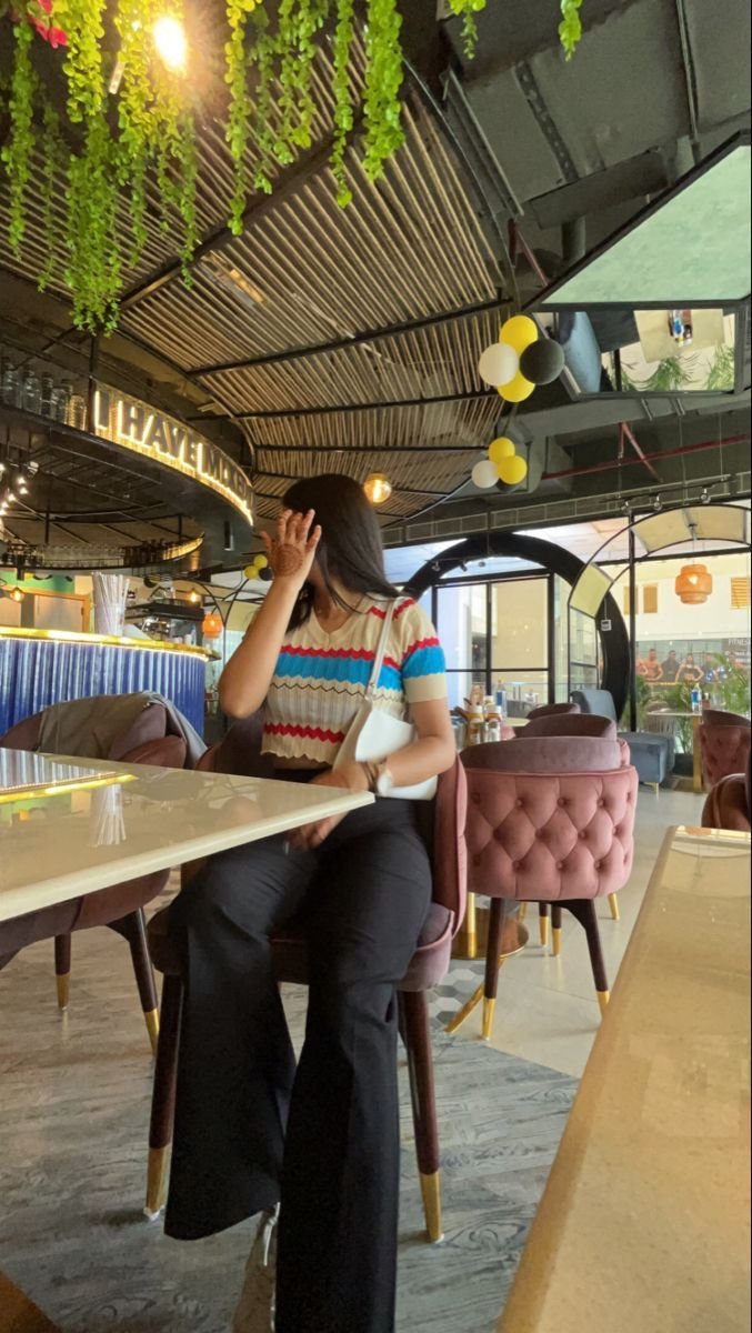 Cozy Coffee Shop Aesthetic Inspiration 5