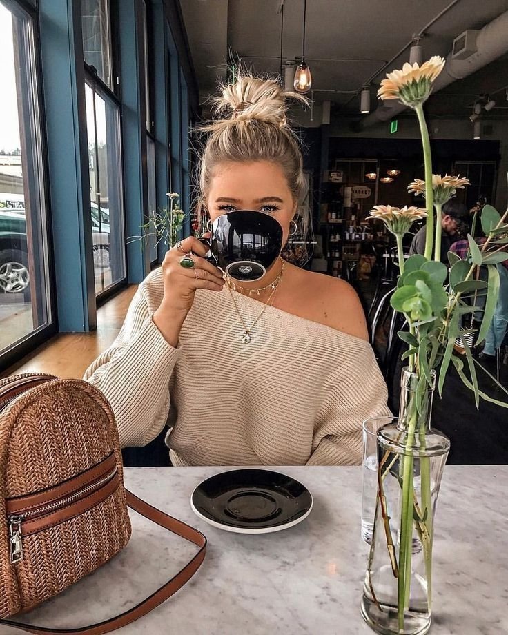 Beautiful Cafe Decor Design Ideas 5