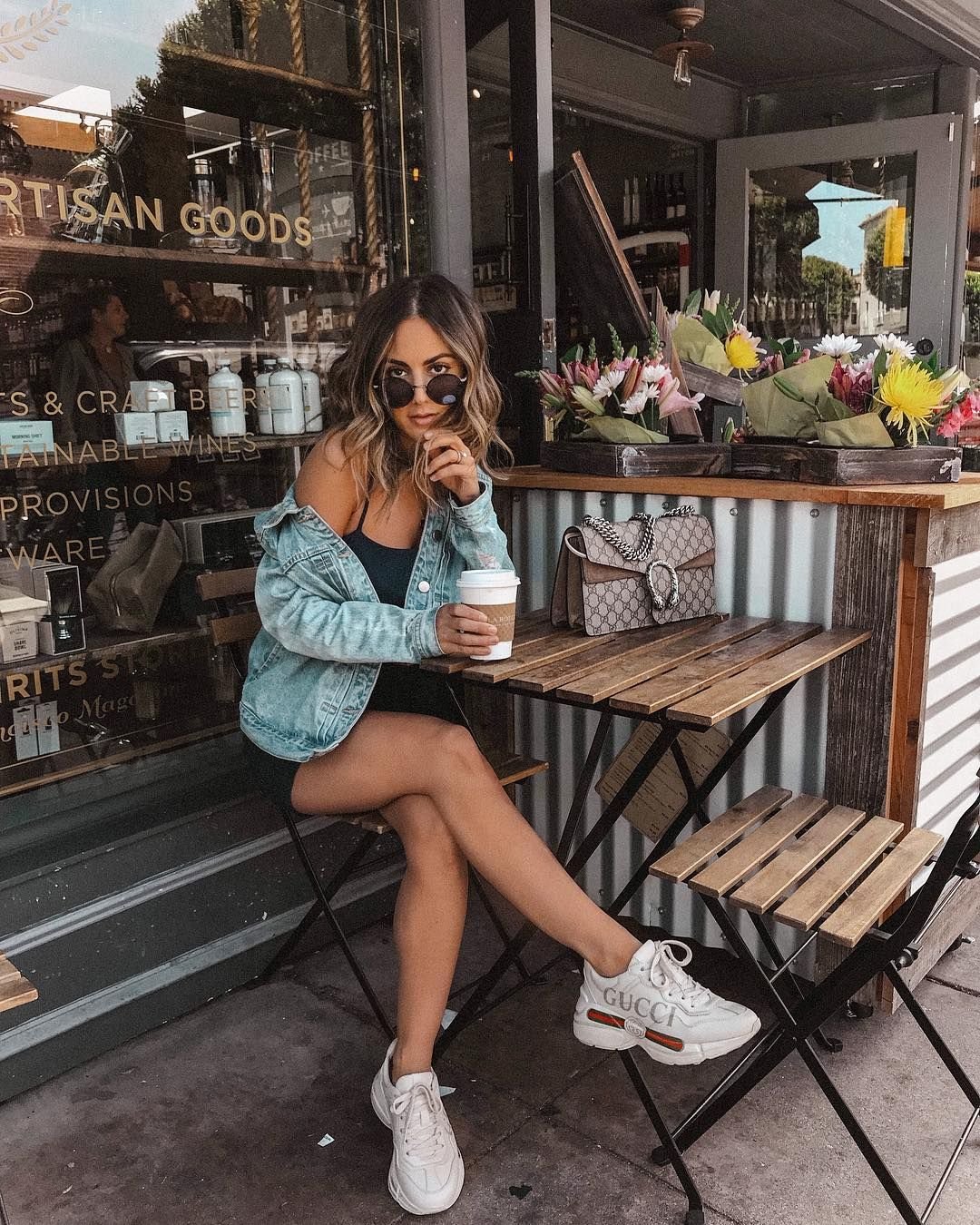 Warm Cafe Interior Design Inspiration 5